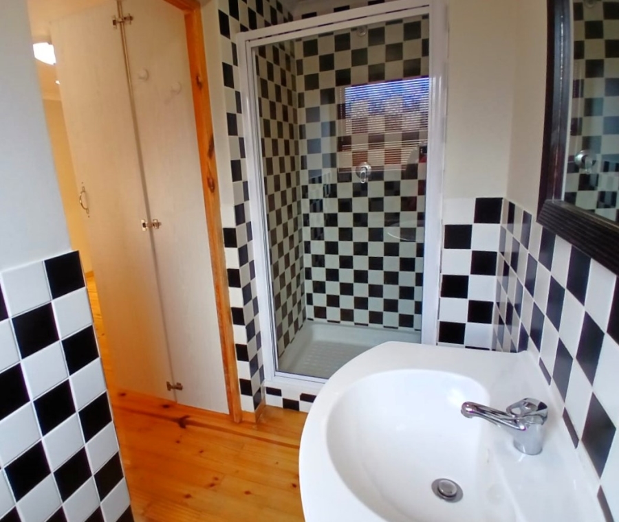 7 Bedroom Property for Sale in Langgewacht Western Cape